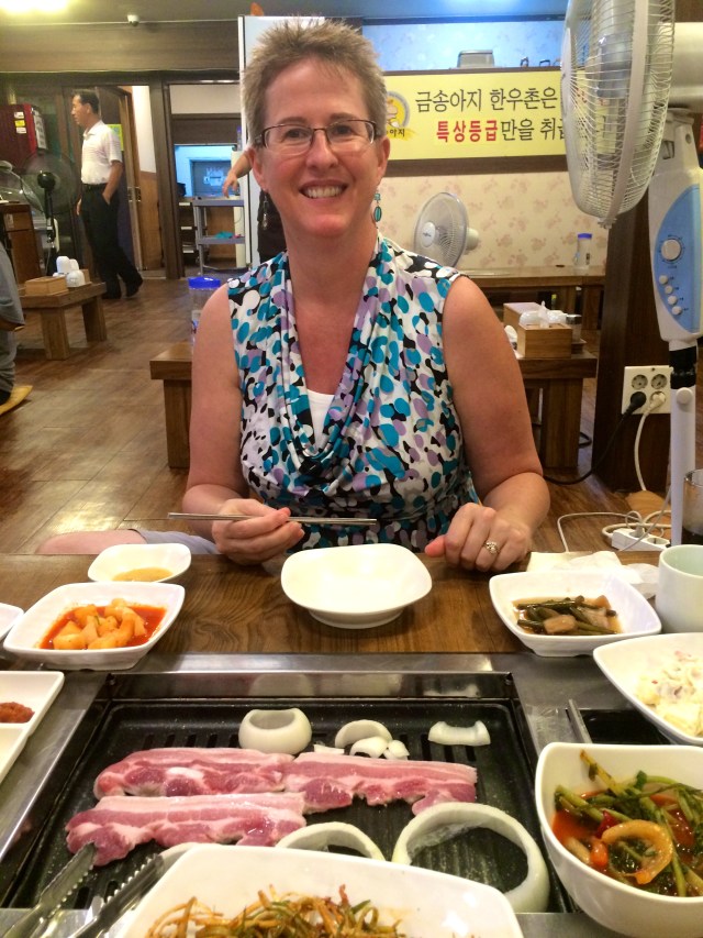 we are eating samgyeopsal (pork barbecue)